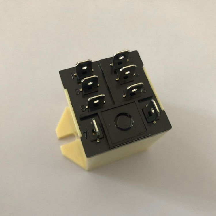 รีเลย์ระดับกลาง JQX-30F 2Z 30A - Shelly Relay Module บทวิจารณ์และราคา